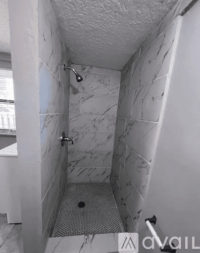 Jacksonville House: 7266 Barberie St