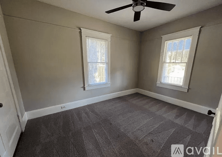 Jacksonville House: 7266 Barberie St