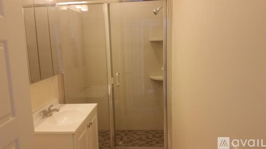Boston Apartment: 29 Commonwealth Terrace