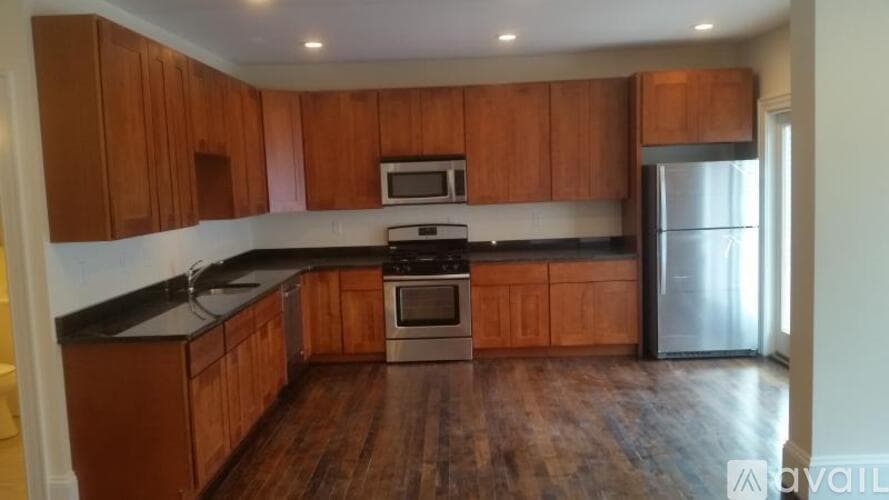Boston Apartment: 29 Commonwealth Terrace