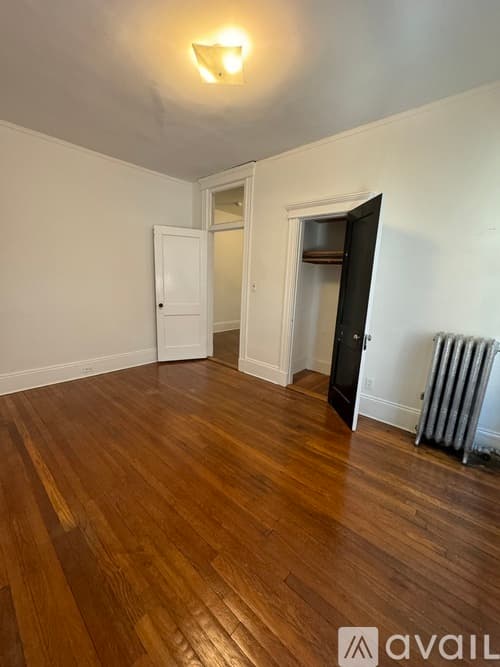 Boston Apartment: 122 Warren St
