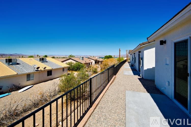 Lake Havasu City Apartment: 2060 Swanson Ave