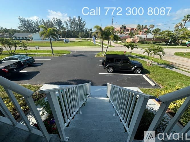 Fort Pierce Apartment: 1702 Gulfstream Avenue