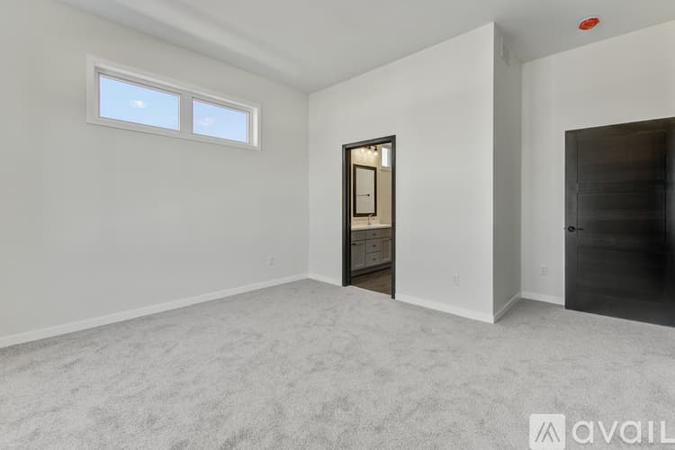 North Mankato Townhome: 2306 Pleasant Vw Dr