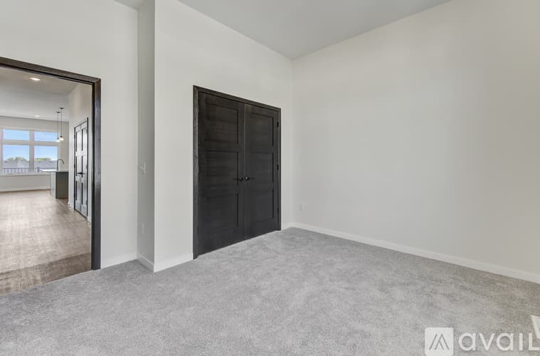 North Mankato Townhome: 2306 Pleasant Vw Dr