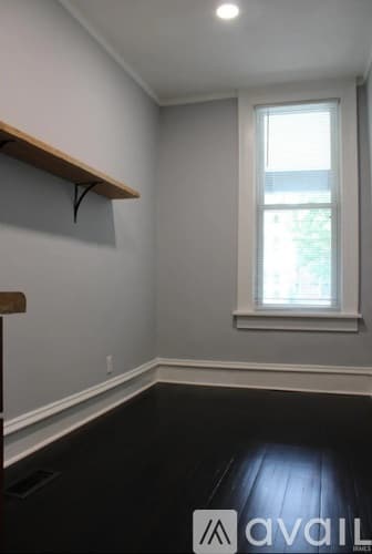 Lafayette House: 1110 North St