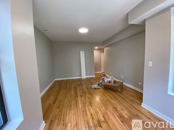 Chicago Apartment: 1741 W Wallen Ave