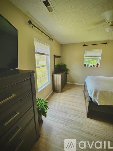 Seneca House: 367 East Reedy Fork Road