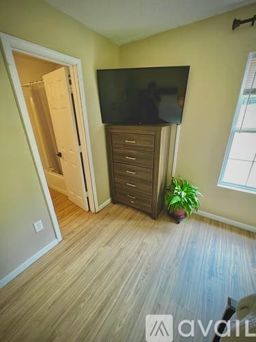 Seneca House: 367 East Reedy Fork Road