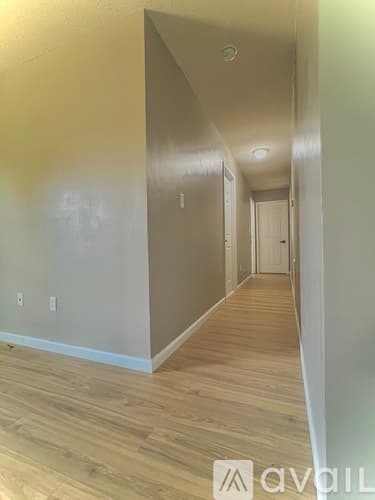 Seneca House: 367 East Reedy Fork Road