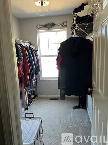 St. Charles Townhome: 6 N 365 Whitmore Circle