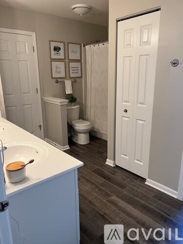 St. Charles Townhome: 6 N 365 Whitmore Circle