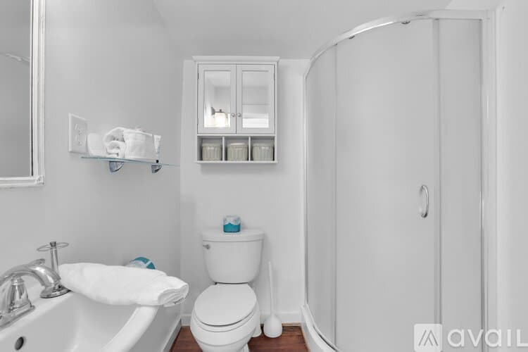 Savannah Townhome: 322 Price St