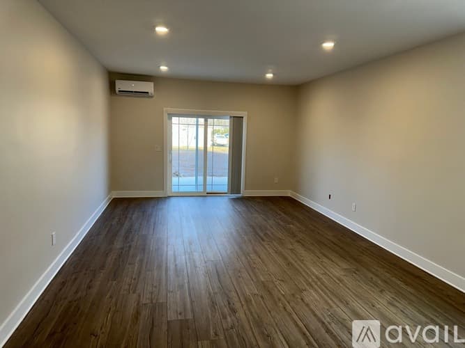Rome Townhome: 272 Liam Lane
