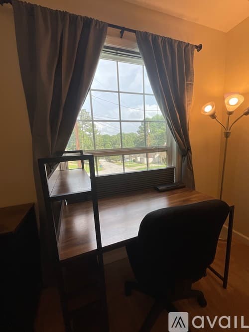 Riverdale House: 7533 Antebellum Lane