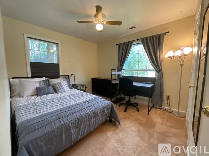 Riverdale House: 7533 Antebellum Lane