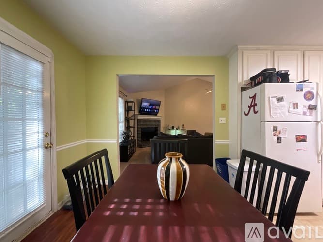 Riverdale House: 7533 Antebellum Lane