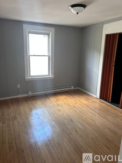 Worcester Townhome: 54 Wall Street