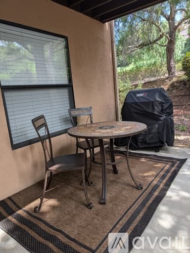 Santa Barbara House: 4636 Granada Place
