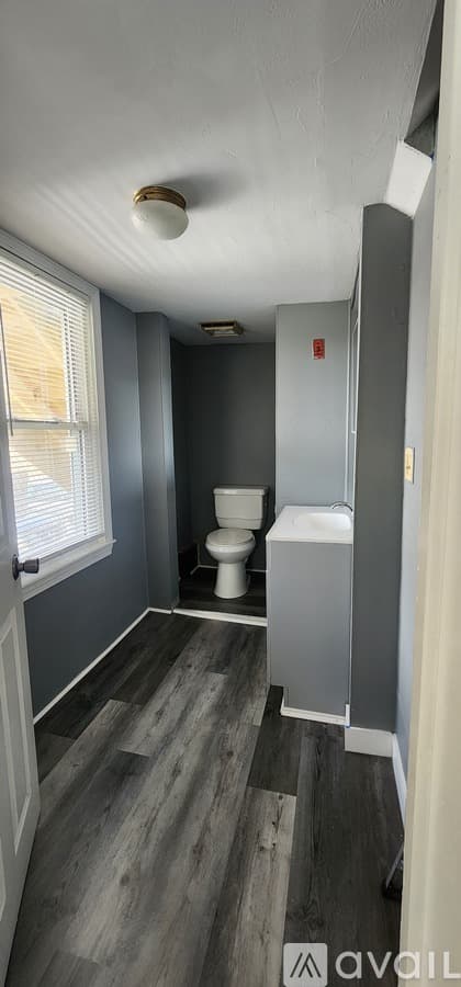 Springfield Apartment: 411 Belmont Avenue