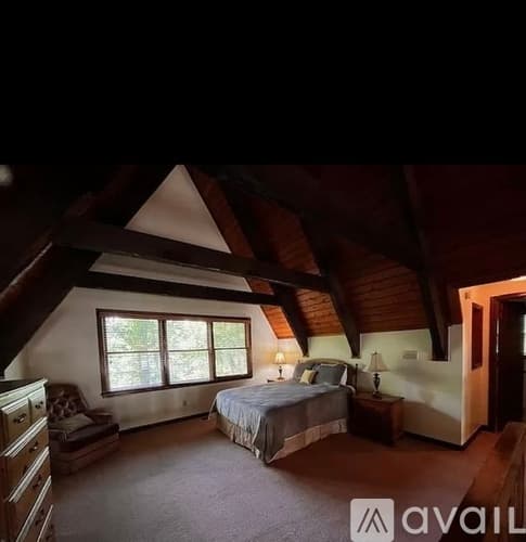 Dillard House: 680 Chalet Village Drive