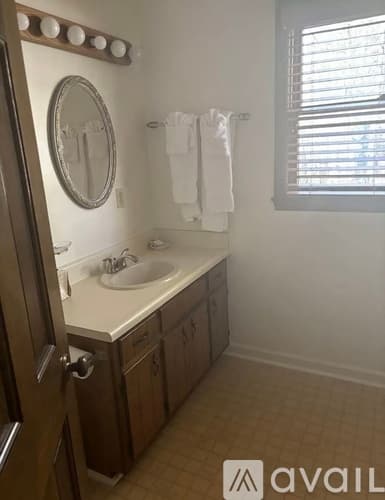 Dillard House: 680 Chalet Village Drive