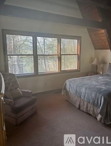Dillard House: 680 Chalet Village Drive