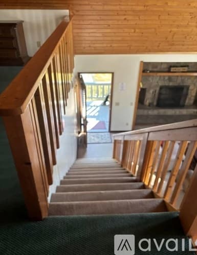 Dillard House: 417 Chalet Village Dr