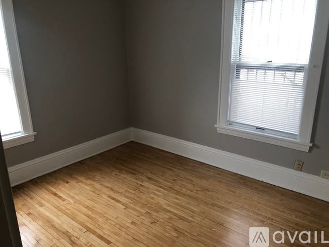 Minneapolis Apartment: 3208 Blaisdell Ave