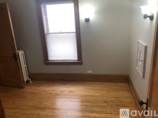 Minneapolis Apartment: 3208 Blaisdell Ave