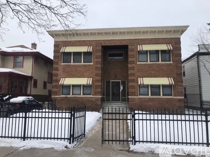 Minneapolis Apartment: 3208 Blaisdell Ave