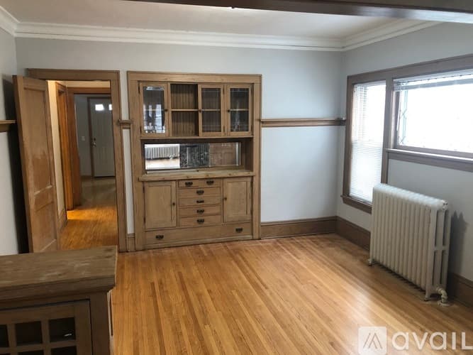Minneapolis Apartment: 3208 Blaisdell Ave