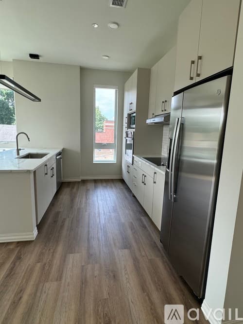 Brookline Apartment: 5 Washington St