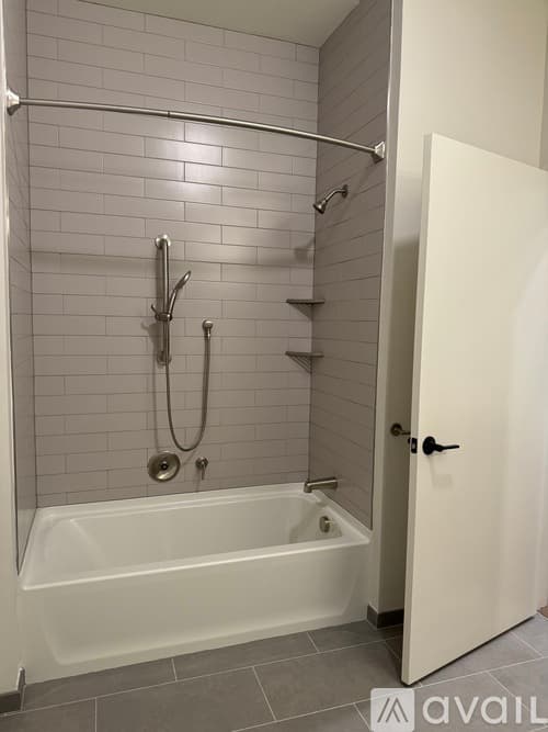 Brookline Apartment: 5 Washington St