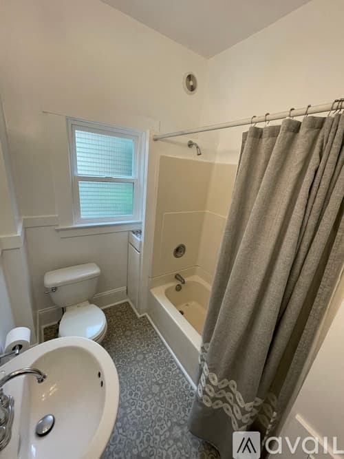 Portland Apartment: 4418 N Vancouver Ave Urban Pad