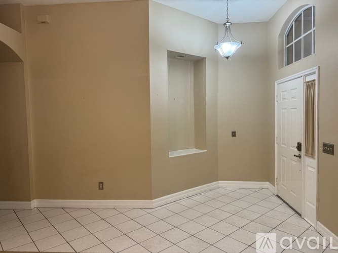 Tampa House: 8404 Fenwick Avenue