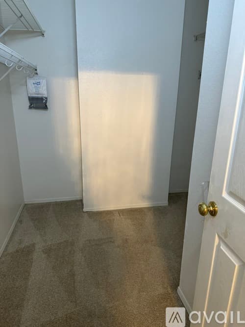 Tampa House: 8404 Fenwick Avenue