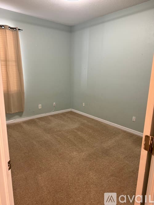 Tampa House: 8404 Fenwick Avenue