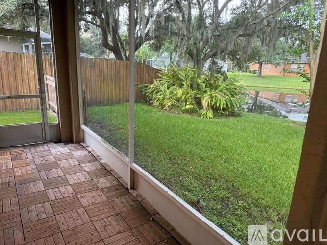 Tampa House: 8404 Fenwick Avenue