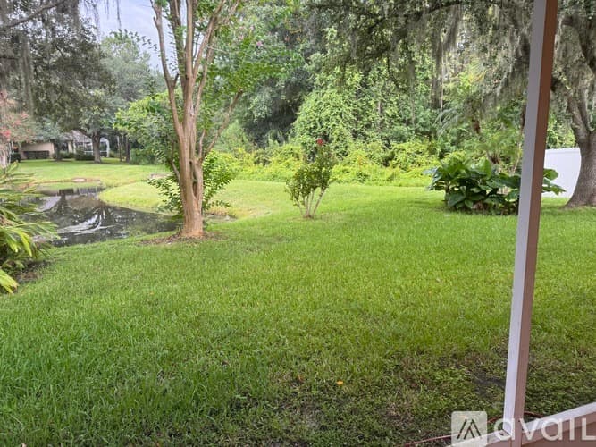 Tampa House: 8404 Fenwick Avenue