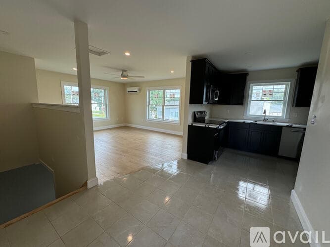 Stockertown Townhome: 202 Center Street