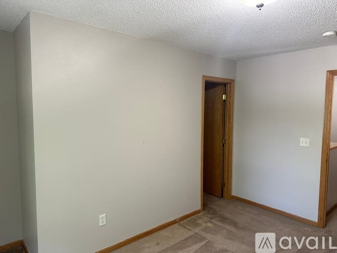 Saint Michael Townhome: 11429 16th Street Northeast