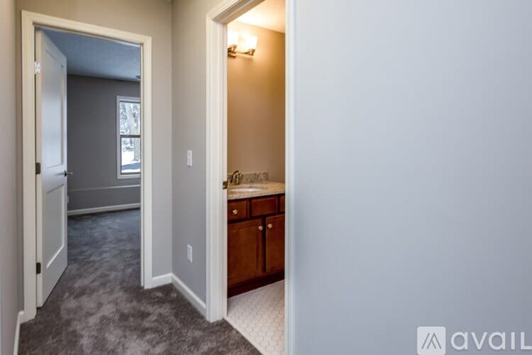 Plymouth Townhome: 18235 Hamel Rd