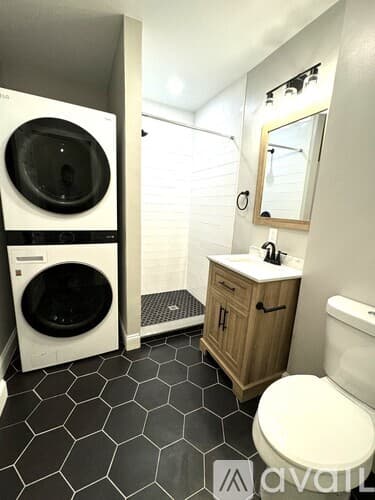 Brookline Apartment: 11 E Milton Rd