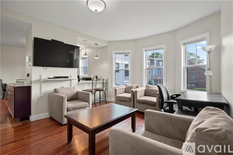 Providence Condo: 71 Olney St