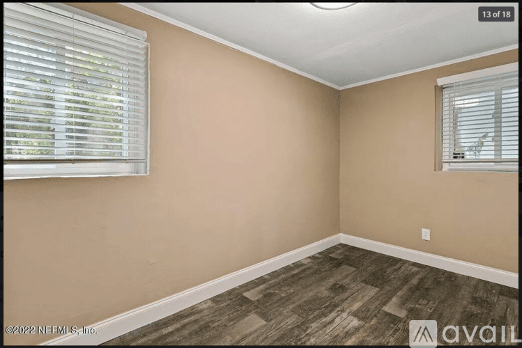 Jacksonville House: 10501 Wooster Drive