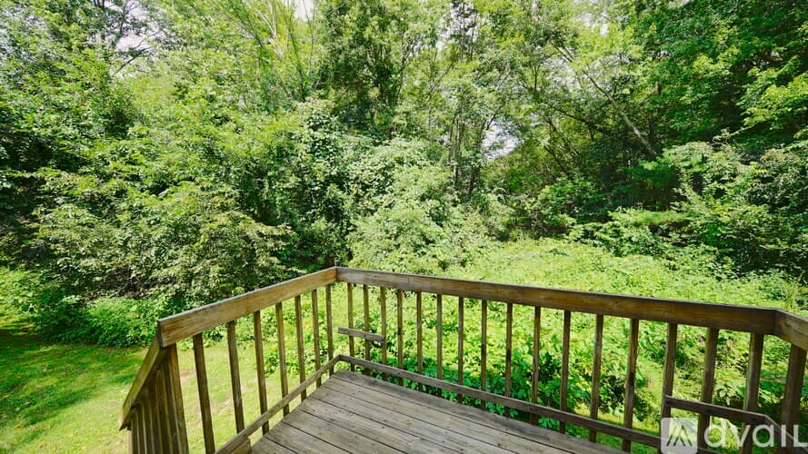 Mansfield Apartment: 64 Crystal Ln