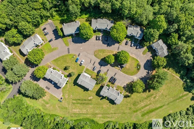 Mansfield Apartment: 64 Crystal Ln