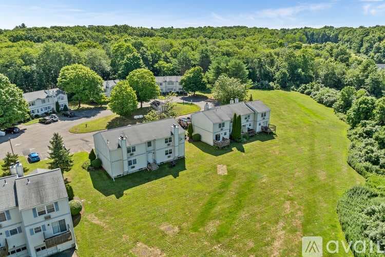Mansfield Apartment: 64 Crystal Ln