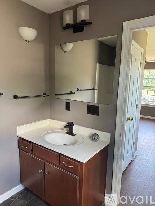 Cleveland House: 2107 Century Avenue Southeast